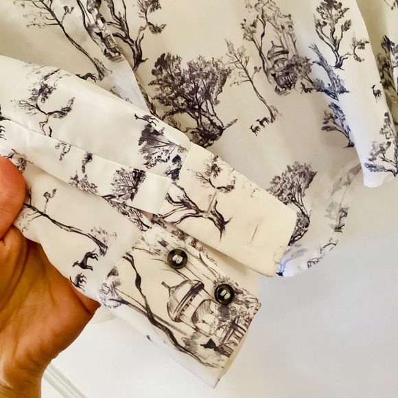 H&M Women’s Size 6 Button Down Collared Blouse Top White Black Toile Classic - Picture 8 of 12